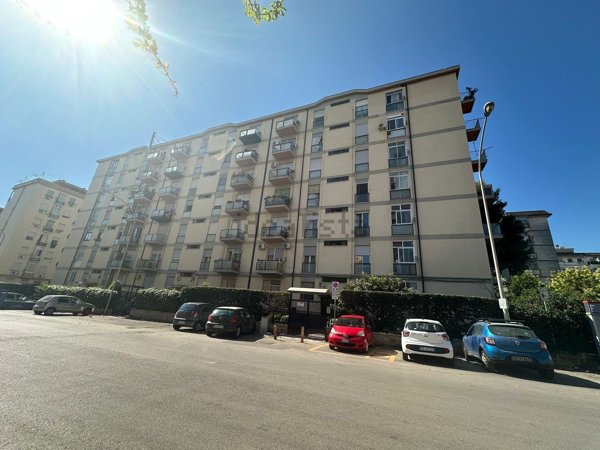 appartamento in vendita a Palermo in zona Uditore