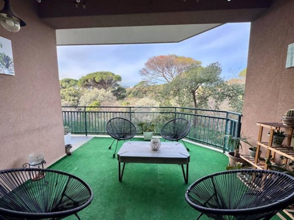 appartamento in vendita a Palermo in zona Malaspina/Palagonia