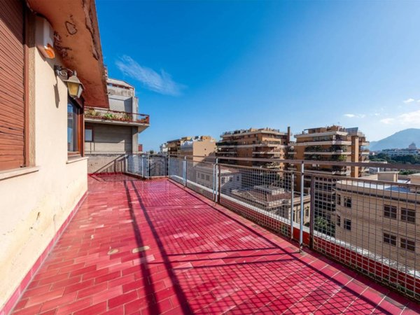 appartamento in vendita a Palermo in zona Libertà