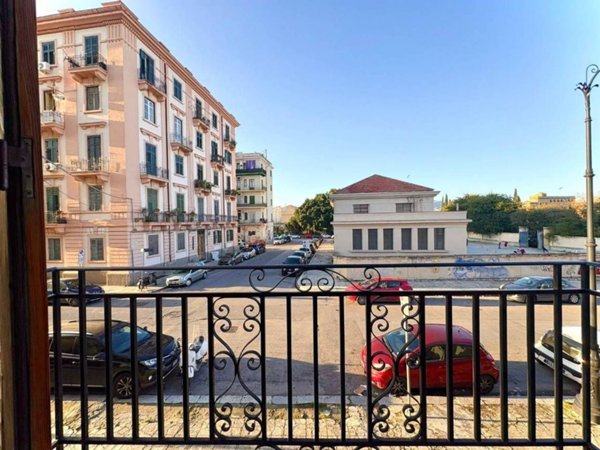 appartamento in vendita a Palermo in zona Centro storico