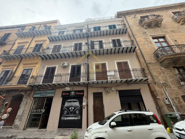 appartamento in vendita a Palermo in zona Centro storico