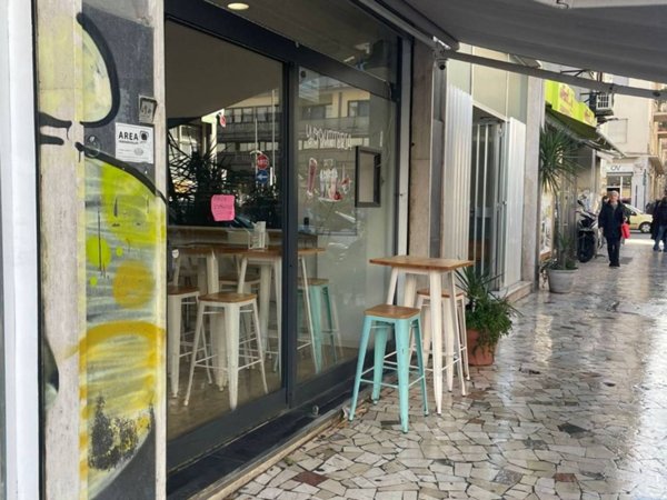 negozio in vendita a Palermo in zona Libertà