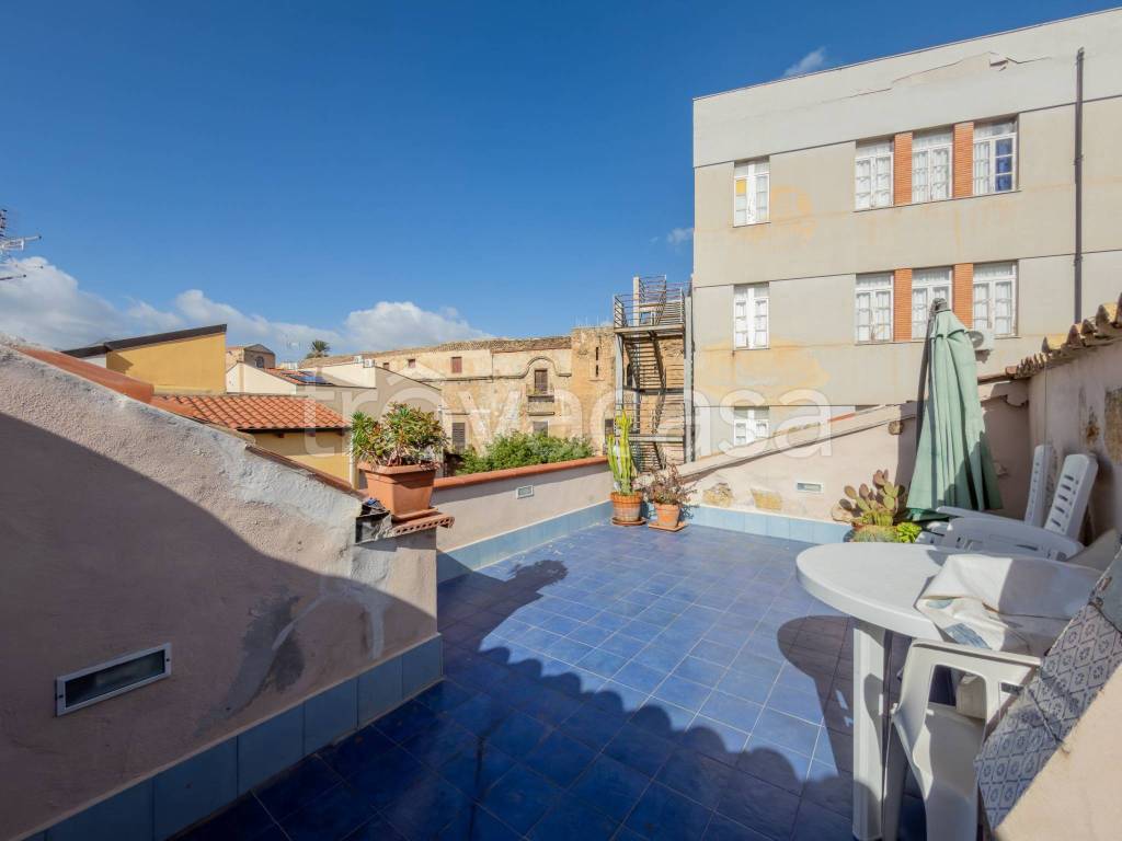 appartamento in vendita a Palermo in zona Centro storico