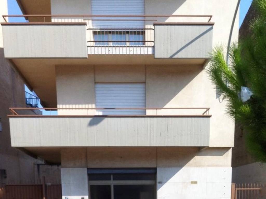 intera palazzina in vendita a Palermo in zona Calatafimi / Cuba