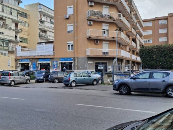 appartamento in vendita a Palermo in zona Uditore