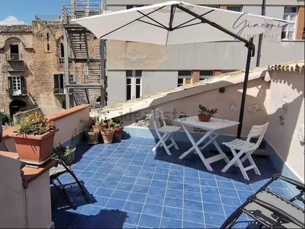 appartamento in vendita a Palermo in zona Centro storico