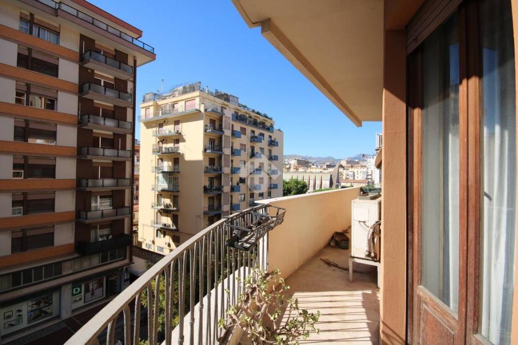 appartamento in vendita a Palermo in zona Libertà
