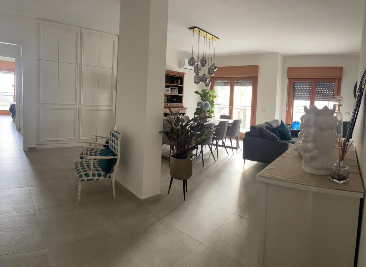 casa indipendente in vendita a Palermo in zona Montepellegrino