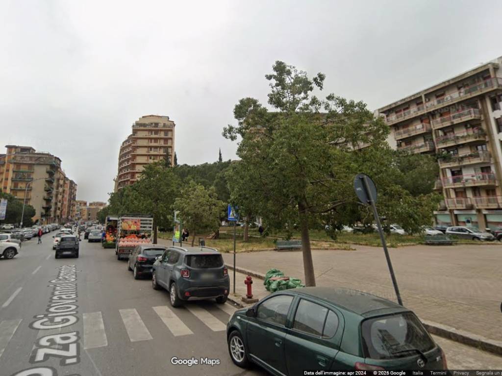 appartamento in vendita a Palermo in zona Malaspina/Palagonia