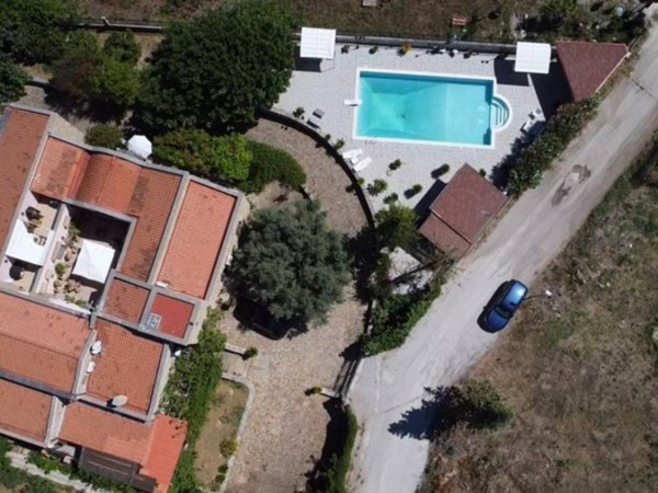 casa indipendente in vendita a Palermo in zona Pallavicino