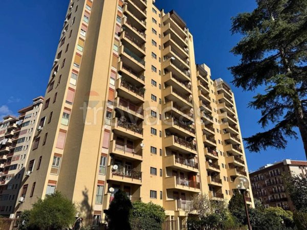 appartamento in vendita a Palermo in zona Roccella