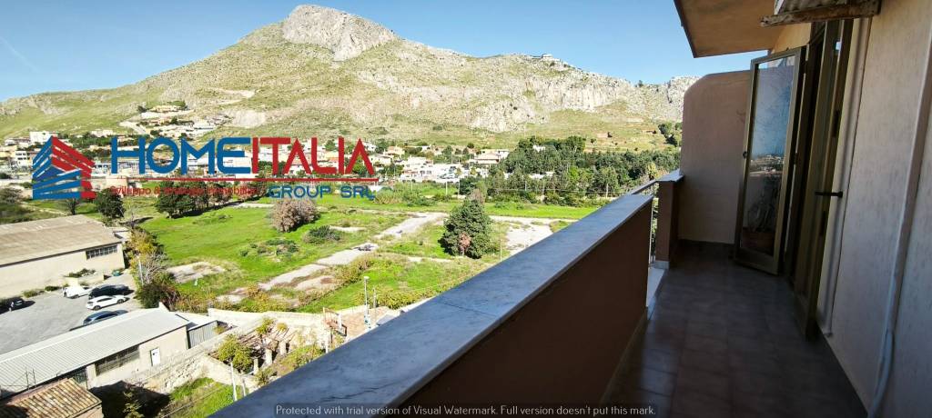 appartamento in vendita a Palermo in zona Partanna