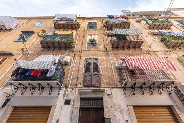appartamento in vendita a Palermo in zona Zisa