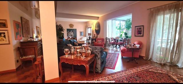 appartamento in vendita a Palermo in zona Libertà