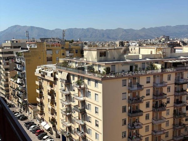 appartamento in vendita a Palermo in zona Montepellegrino