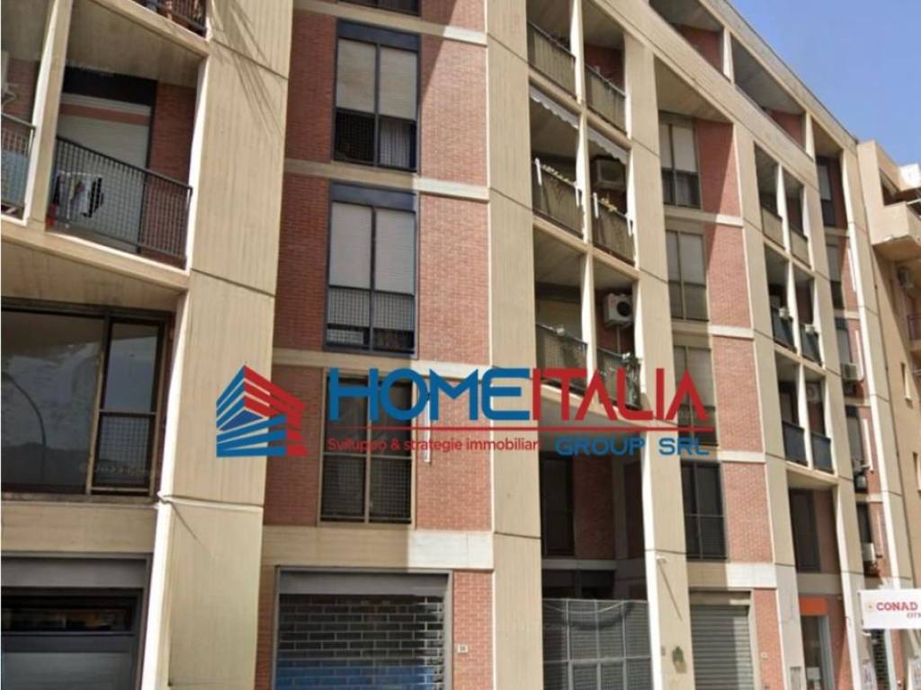 appartamento in vendita a Palermo in zona Montegrappa / Santa Rosalia