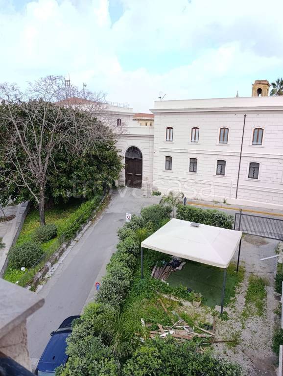 appartamento in vendita a Palermo in zona Centro storico
