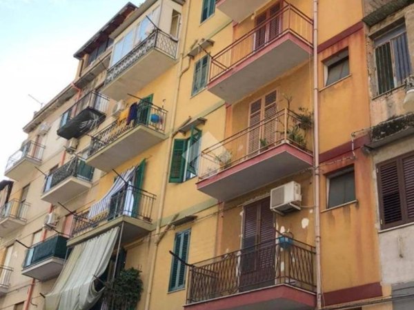 appartamento in vendita a Palermo in zona Montegrappa / Santa Rosalia