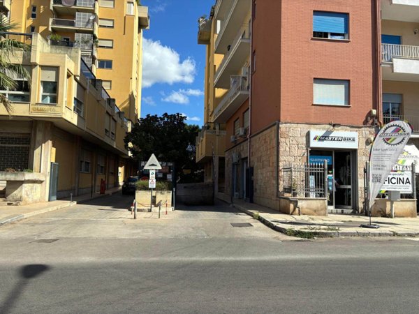 trivano in vendita a Palermo