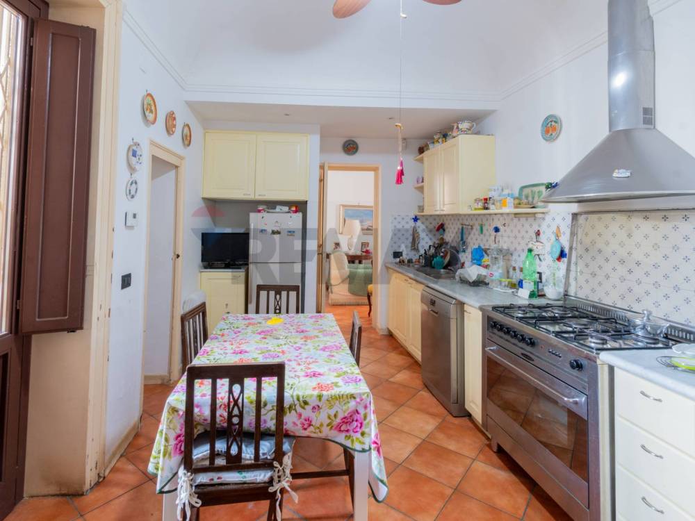 appartamento in vendita a Palermo in zona Centro storico