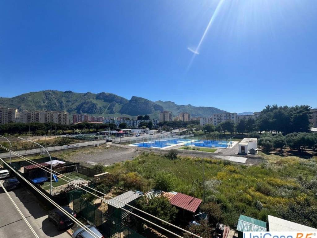 appartamento in vendita a Palermo in zona Montegrappa / Santa Rosalia
