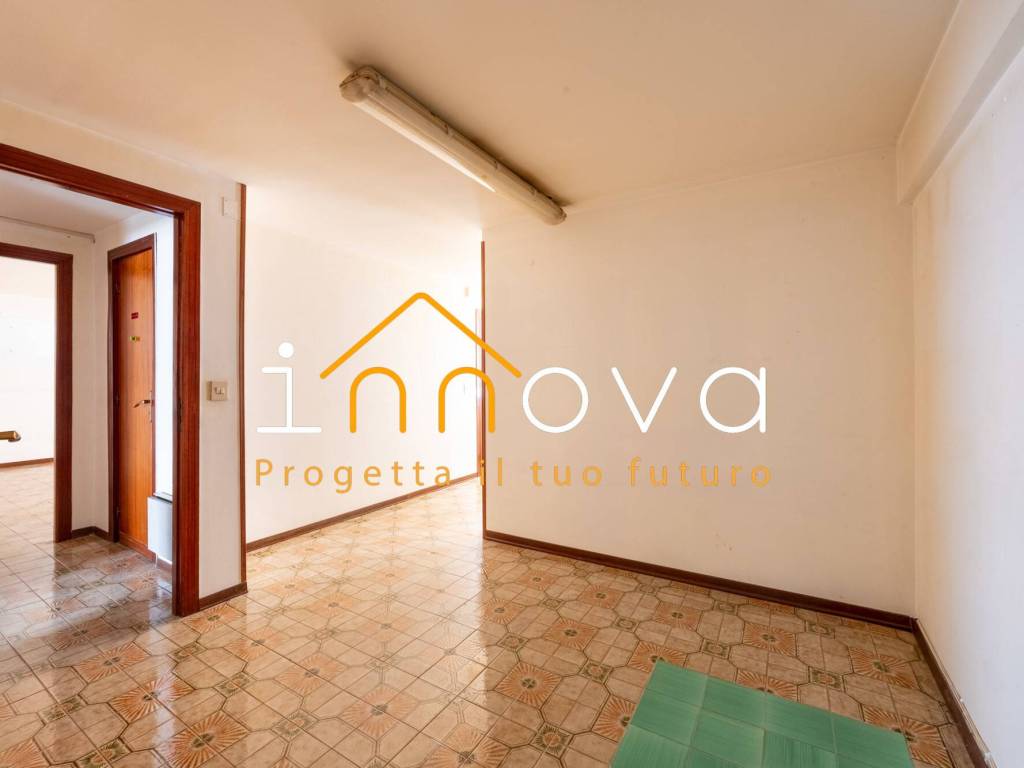 ufficio in vendita a Palermo in zona Libertà