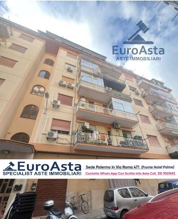 appartamento in vendita a Palermo in zona Arenella/Vergine Maria