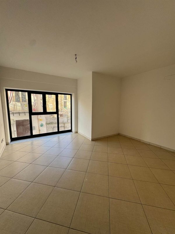 ufficio in vendita a Palermo in zona Politeama