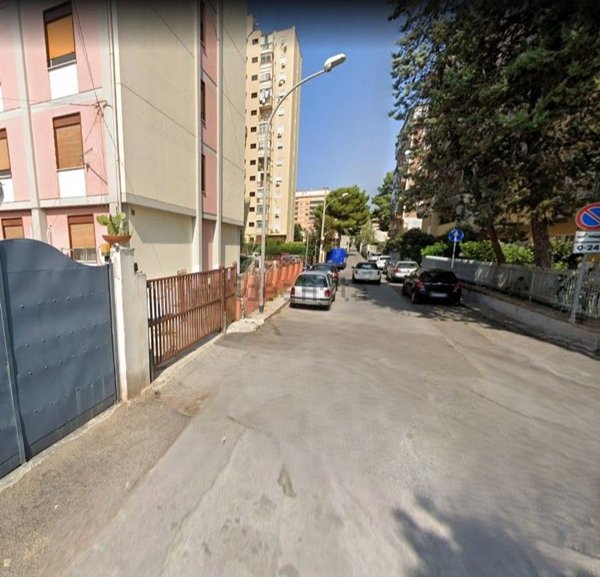 casa indipendente in vendita a Palermo in zona San Lorenzo