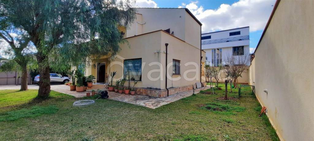 casa indipendente in vendita a Palermo in zona Mondello