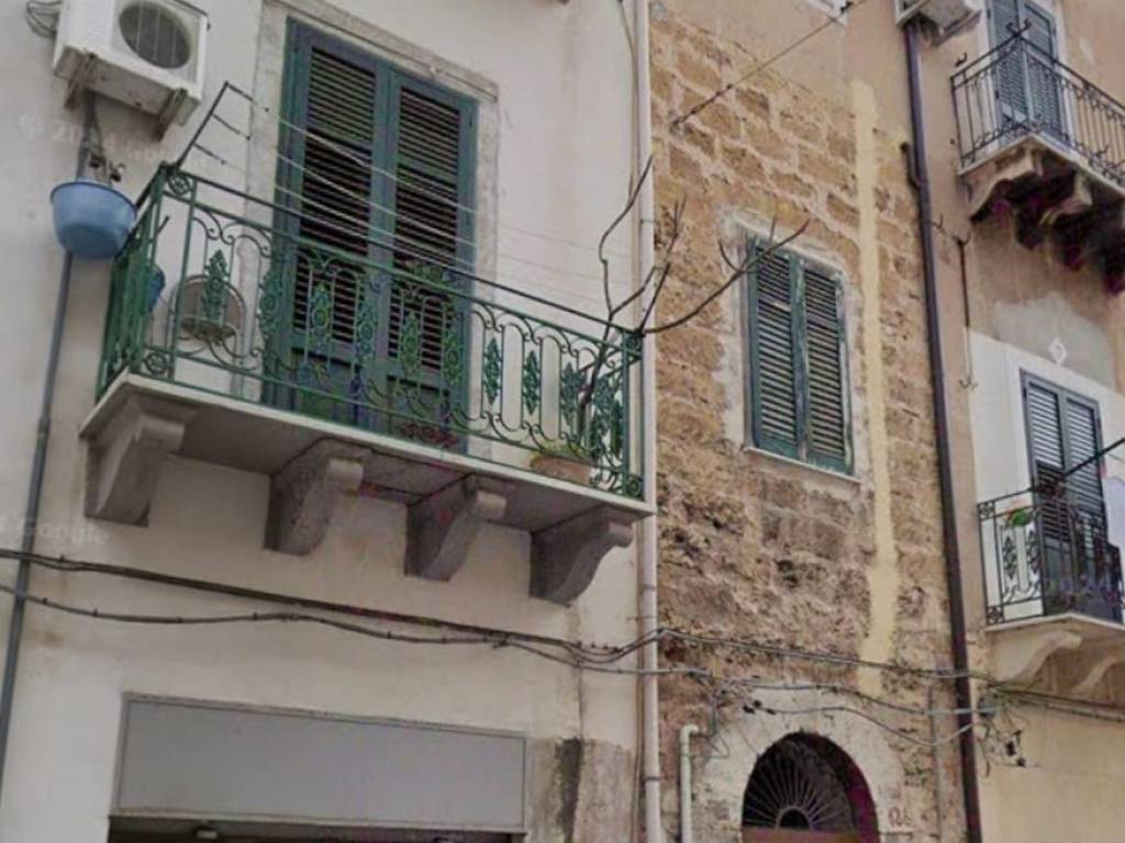 appartamento in vendita a Palermo in zona Montegrappa / Santa Rosalia