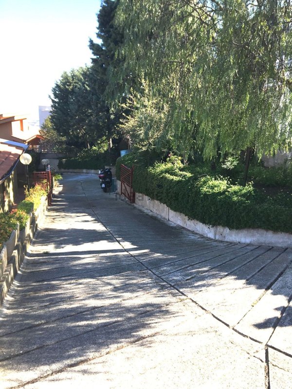 casa indipendente in vendita a Palermo in zona Villagrazia/Falsomiele
