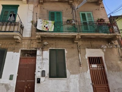 appartamento in vendita a Palermo in zona Zisa