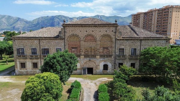 casa indipendente in vendita a Palermo in zona Calatafimi / Cuba
