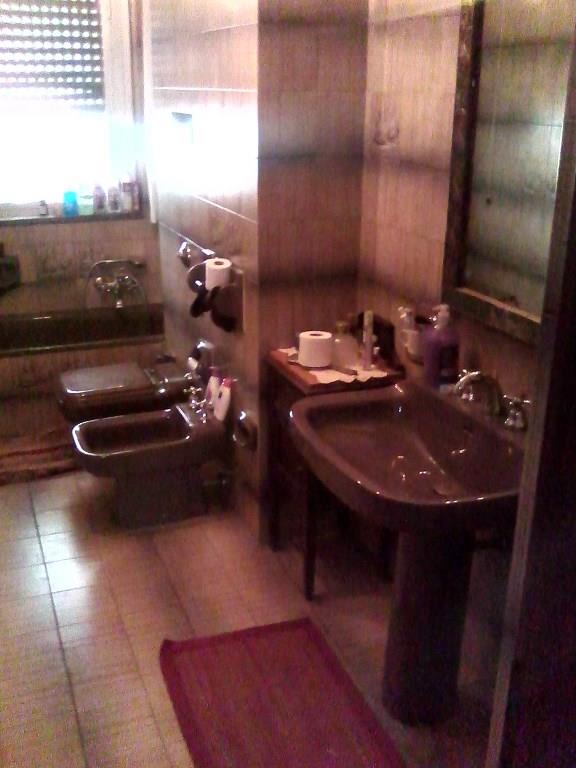 appartamento in vendita a Palermo in zona Malaspina/Palagonia