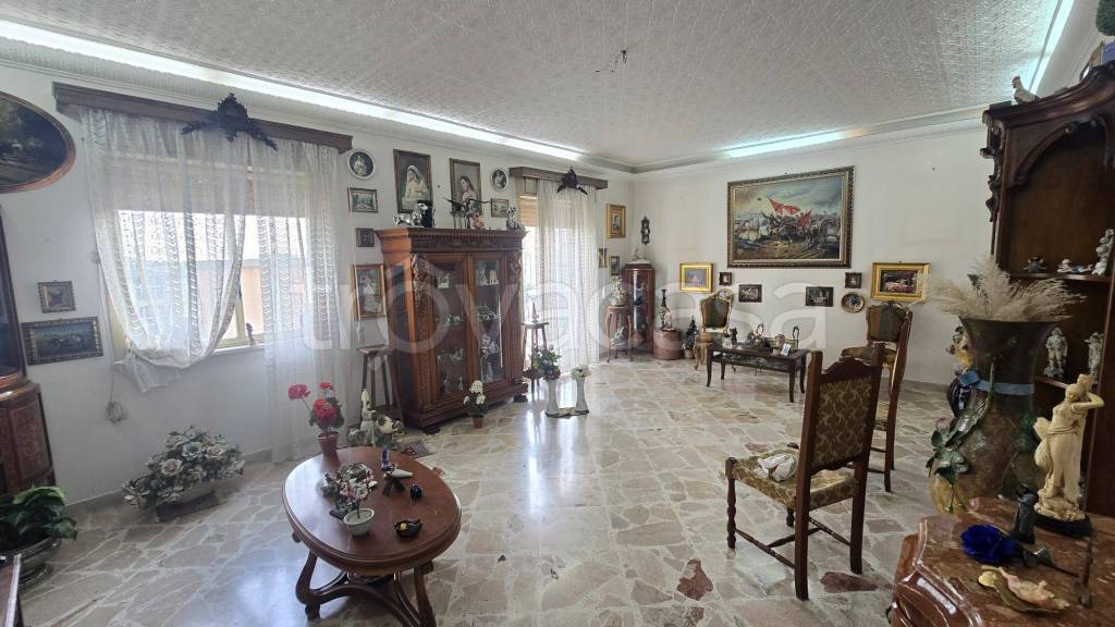 appartamento in vendita a Palermo in zona Montegrappa / Santa Rosalia