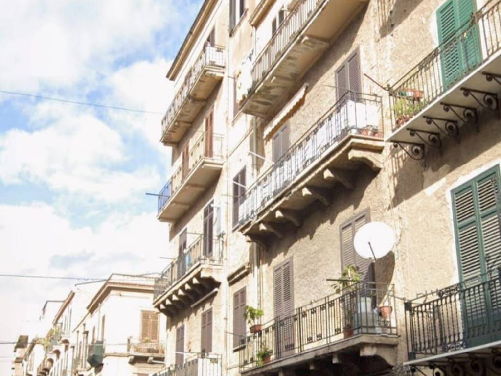 appartamento in vendita a Palermo in zona Oreto
