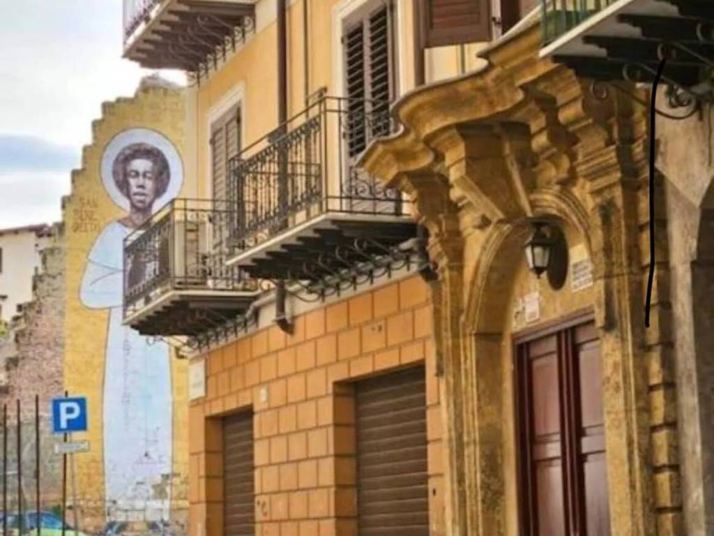appartamento in vendita a Palermo in zona Centro storico