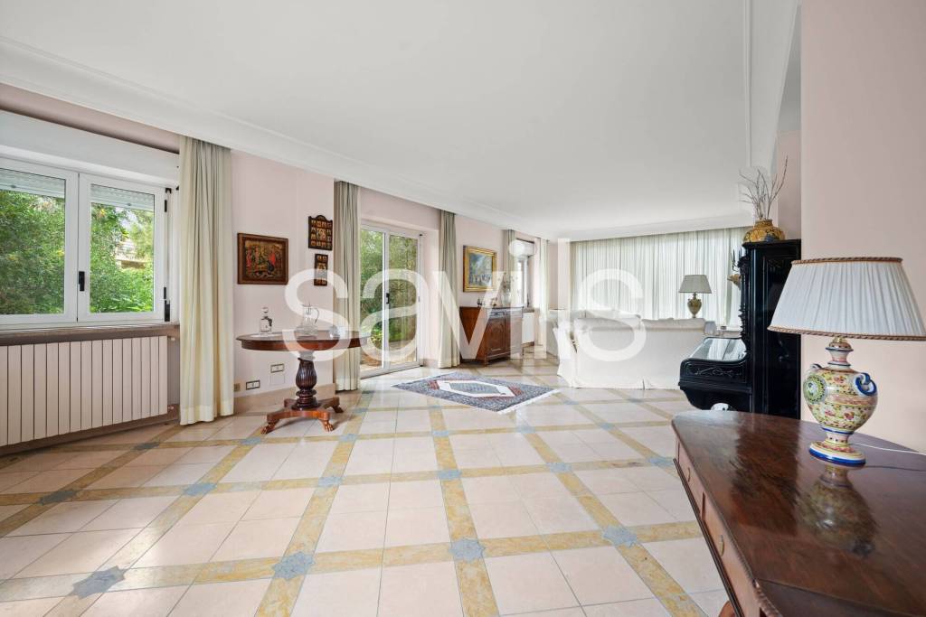 casa indipendente in vendita a Palermo in zona San Lorenzo