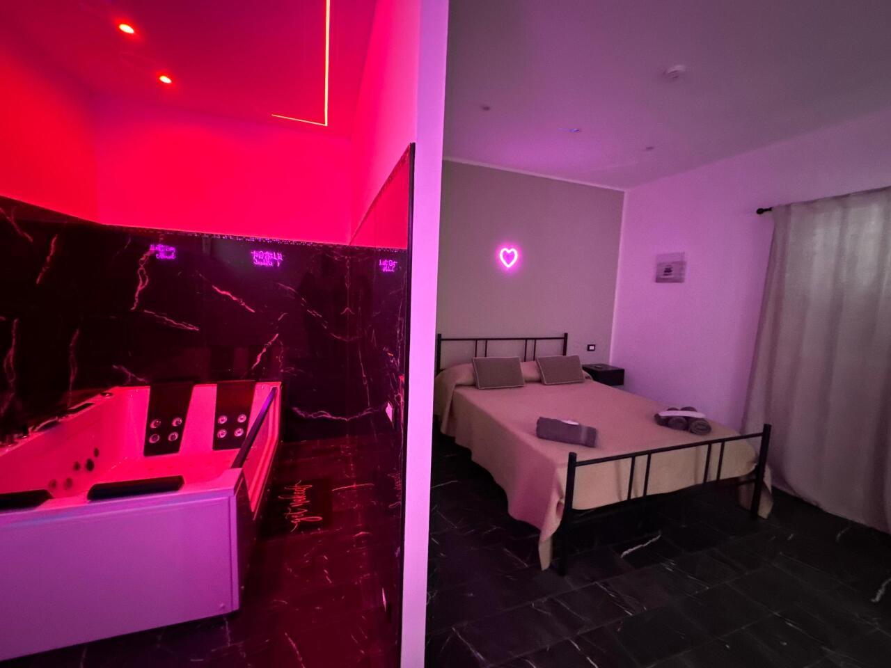appartamento in vendita a Palermo in zona Zisa