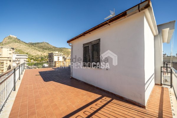 appartamento in vendita a Palermo in zona Montepellegrino