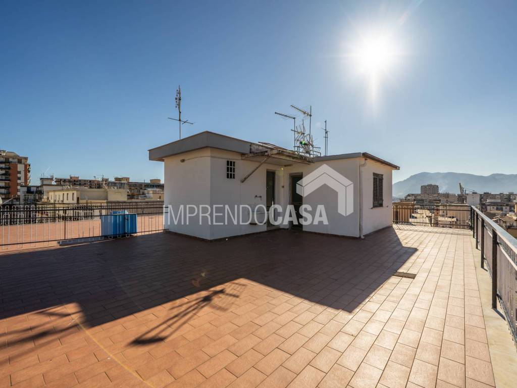 appartamento in vendita a Palermo in zona Montepellegrino