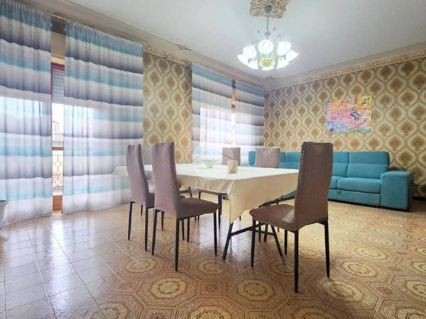 appartamento in vendita a Palermo in zona Politeama