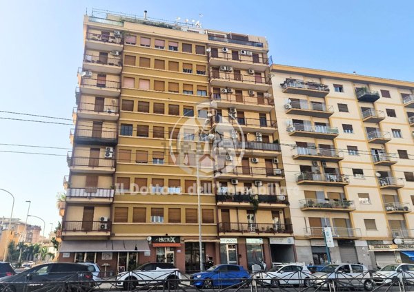 appartamento in vendita a Palermo in zona Uditore
