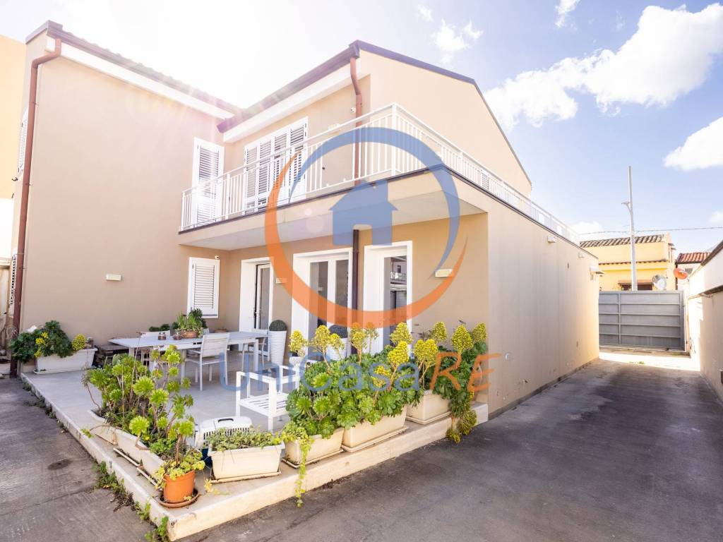 casa indipendente in vendita a Palermo in zona Pallavicino