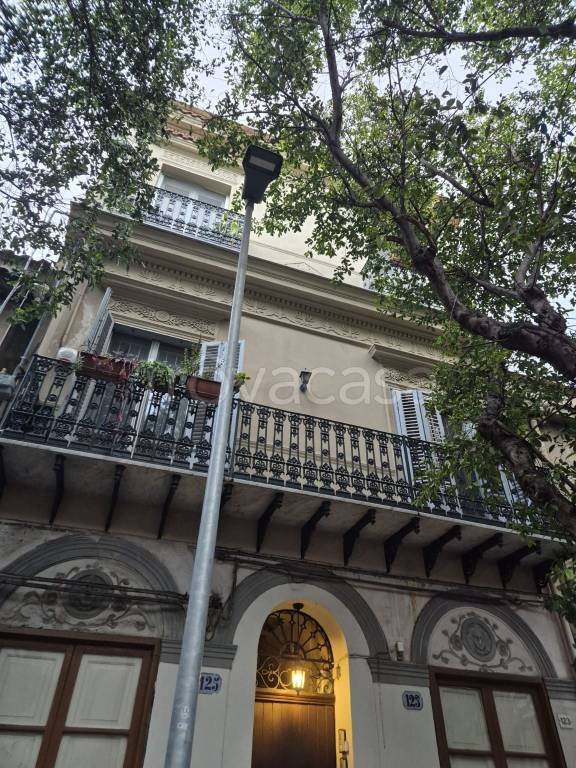 appartamento in vendita a Palermo in zona San Lorenzo