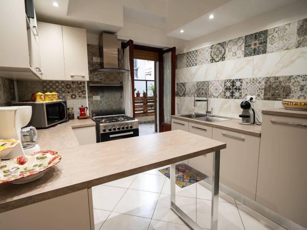 appartamento in vendita a Palermo in zona Oreto