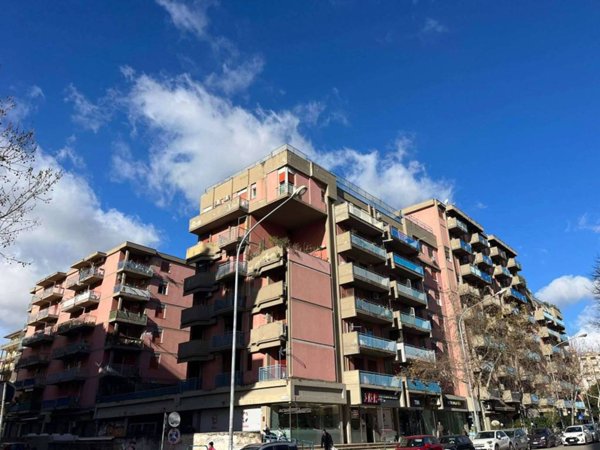 appartamento in vendita a Palermo in zona San Lorenzo