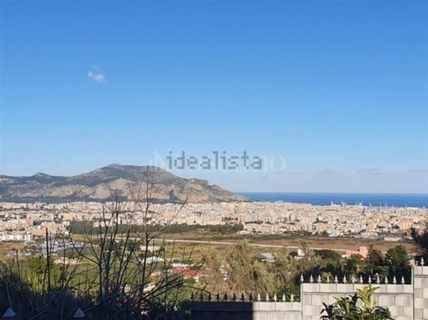 casa indipendente in vendita a Palermo in zona Boccadifalco