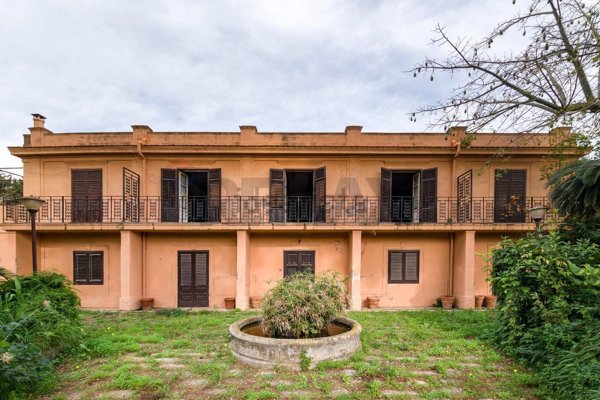 casa indipendente in vendita a Palermo in zona Tommaso Natale